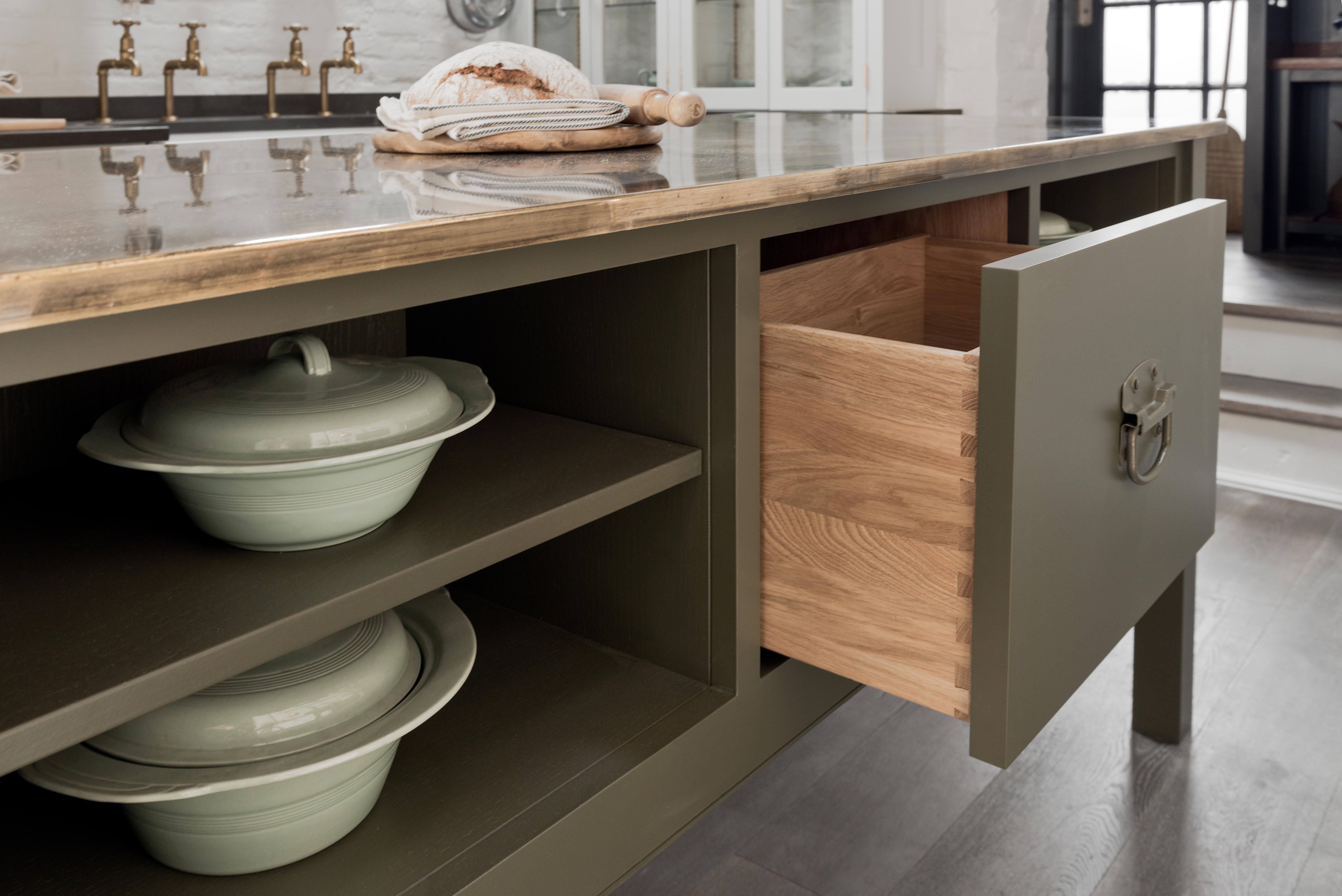 Bespoke Scullery The Scullery Charlie Kingham what-is-a-scullery-here-s-why-your-home-needs-one-architectural-designs