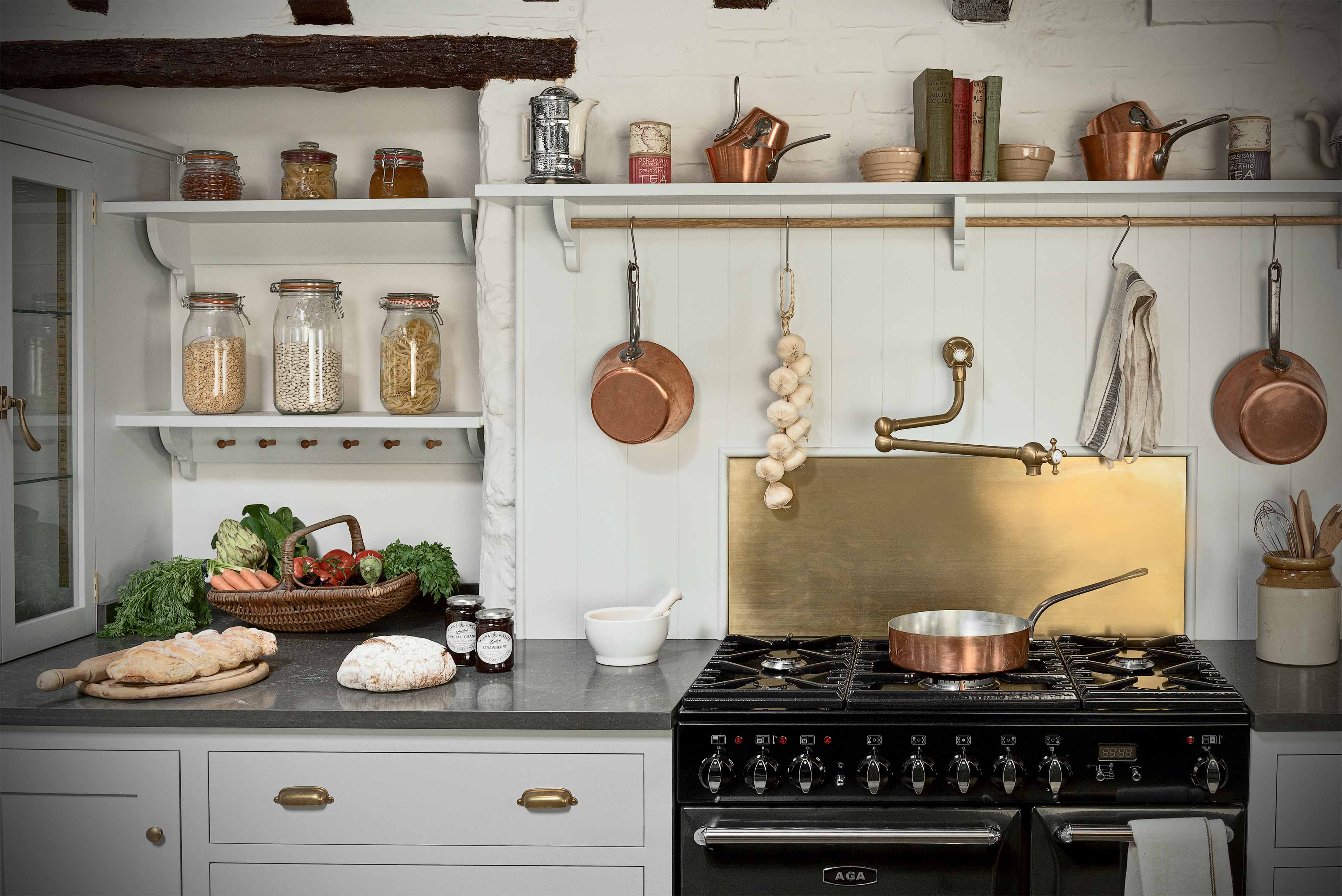 Traditional country shaker style bespoke kitchen mylands aga armac martin perrin and rowe copper brass tops Midhurst West Sussex