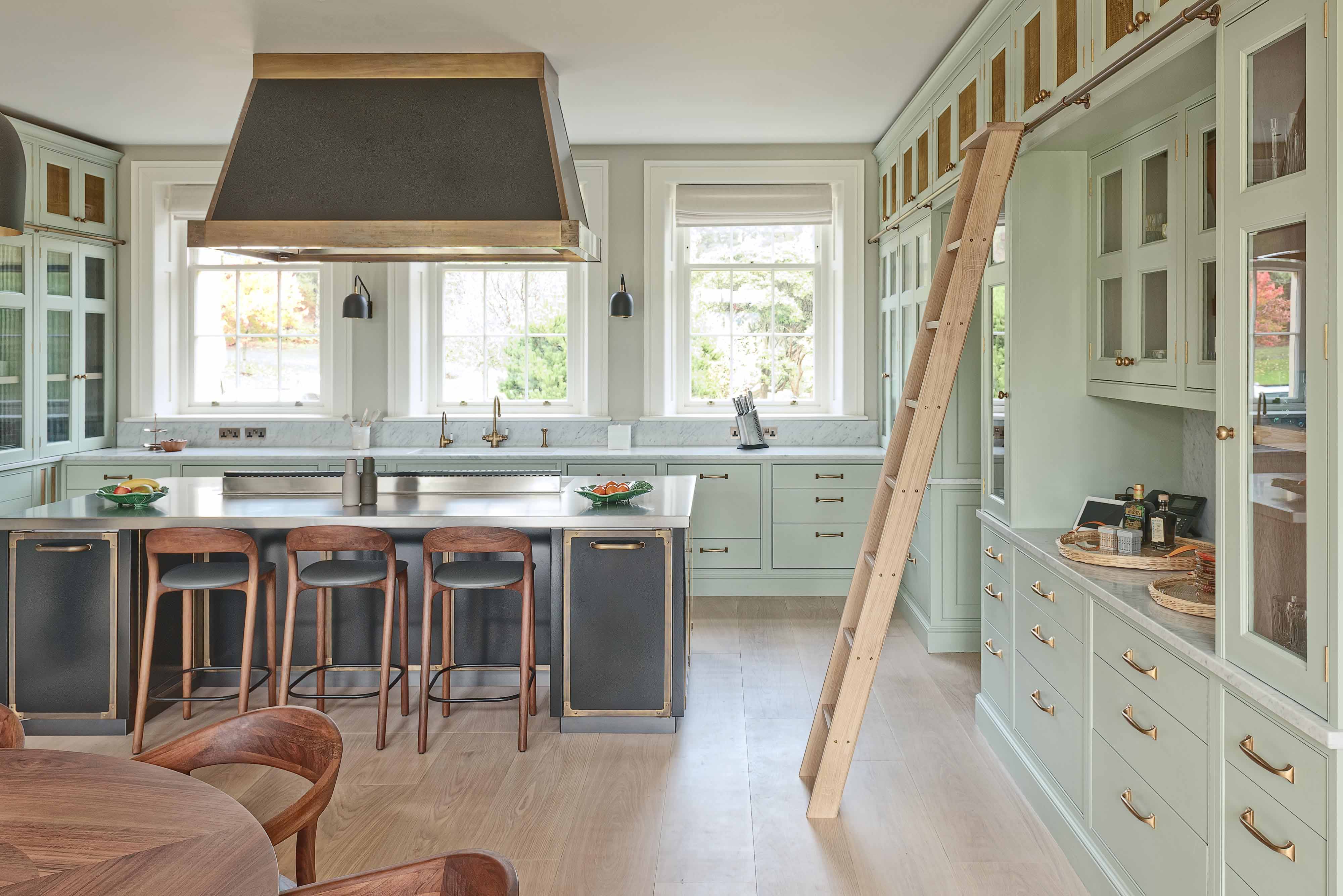 Bespoke kitchen classic luxury weybridge hand painted in mylands greenstone de manincor range cooker