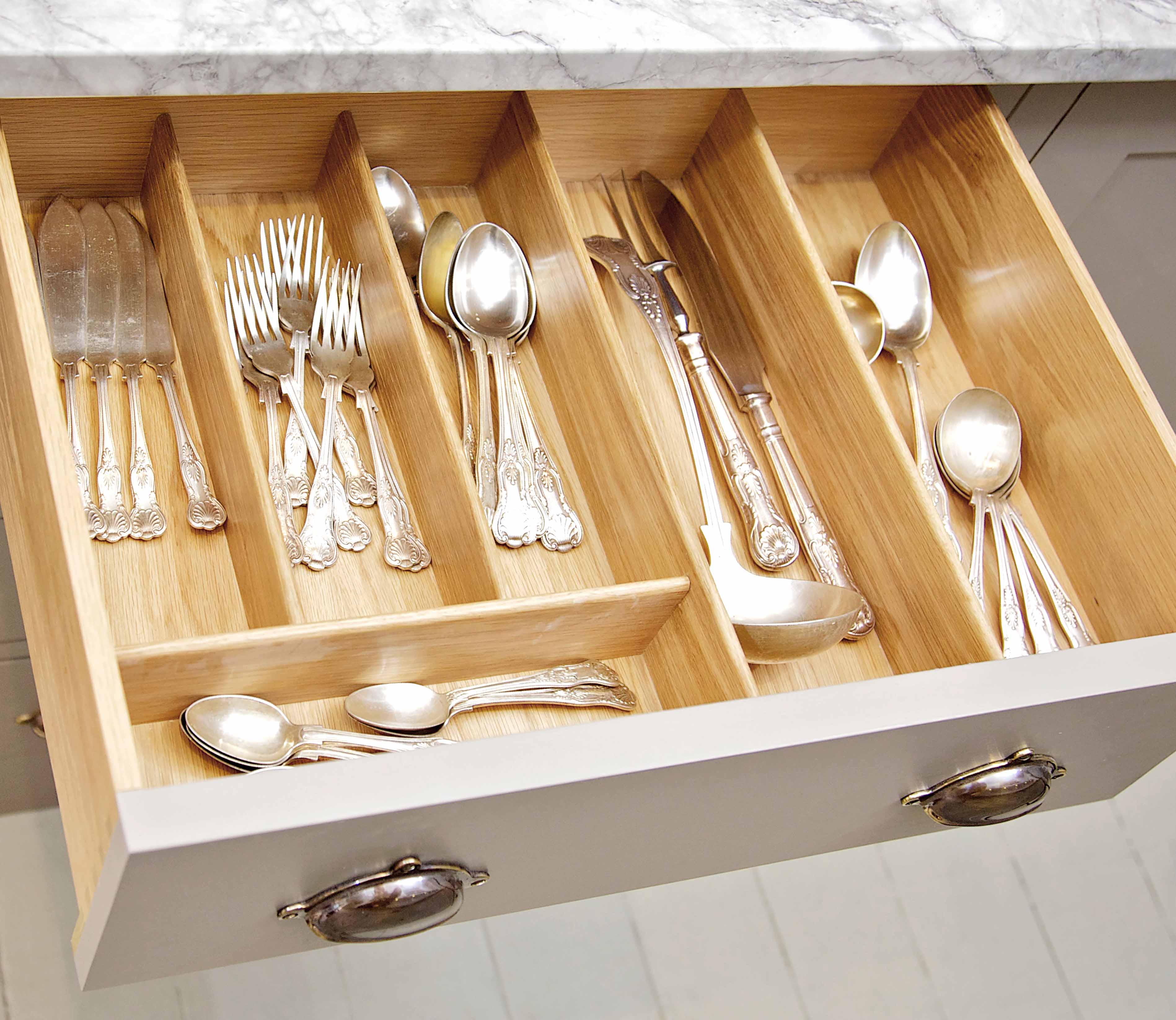 002. Bespoke kitchen shaker style oak cutlery utensil partitioned divider tray Armac Martin Farrow and Ball near Hook, Hampshire