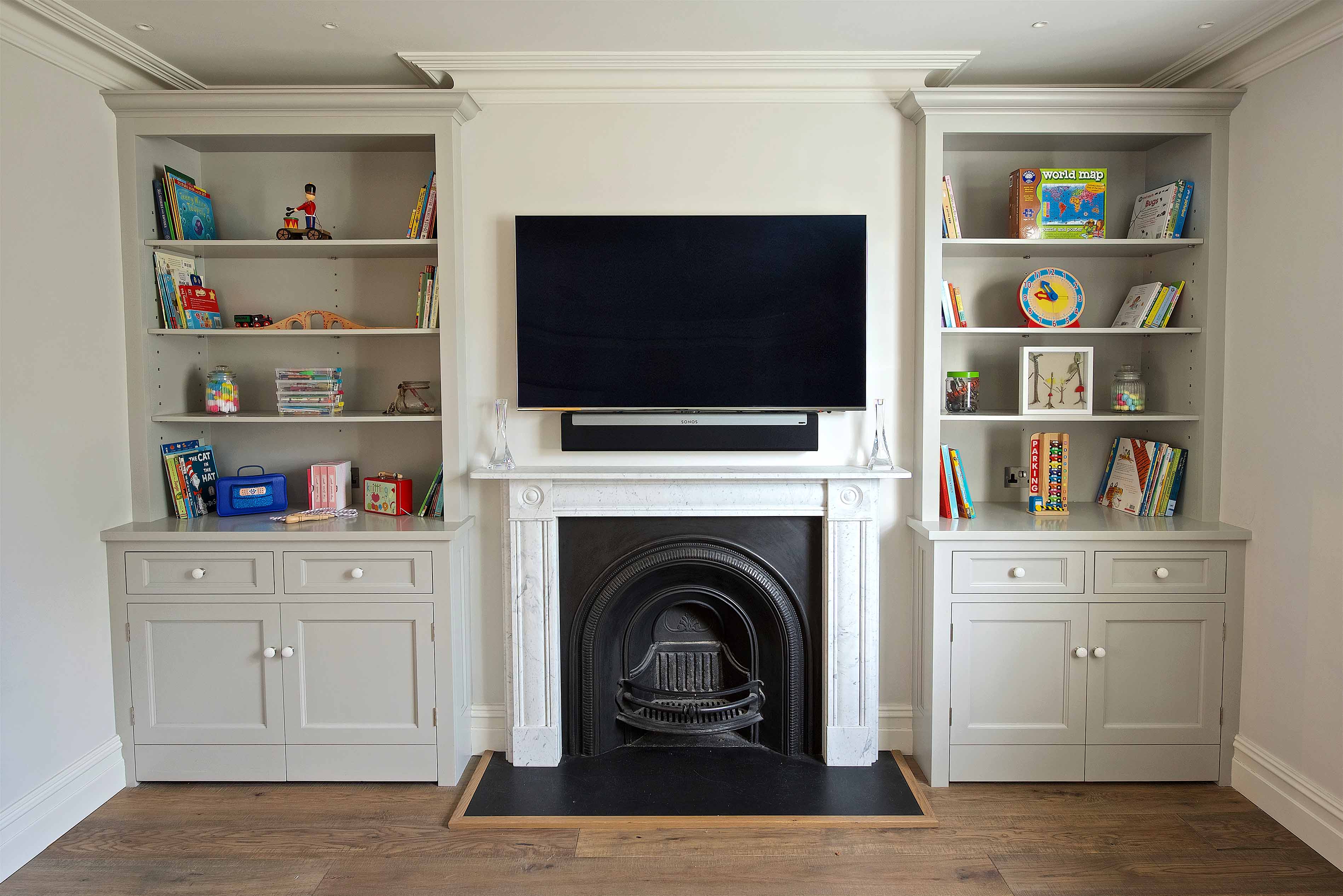 004. Bespoke fitted childrens play room kids pink Mylands Farrow and Ball Armac Martin near Hindhead, Hampshire